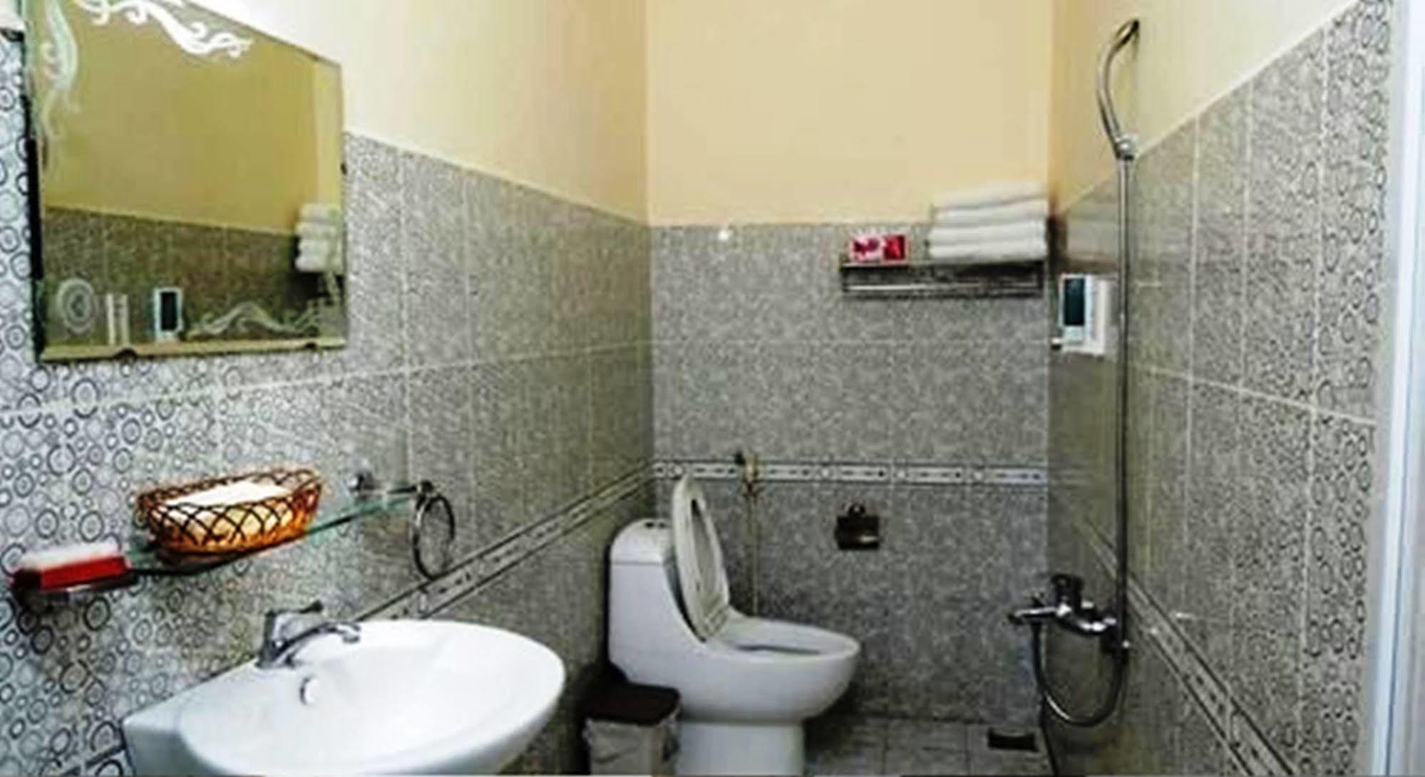 Huong Toan 2 Hotel Фу Куок Екстериор снимка